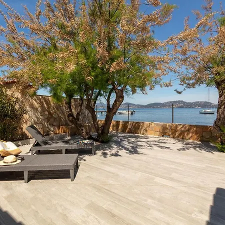 Mon Reve, Cabanon Les Pieds Dans L'eau A La Madrague, Confortable Et Lumineux Сasa de vacaciones Hyères